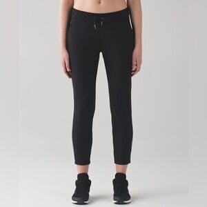 Lululemon On The Fly Pants Womens 4 First Release 27” 7/8 Stretch Drawcord Black